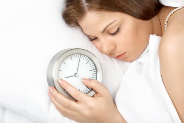 Những tác hại của việc ngủ nướng