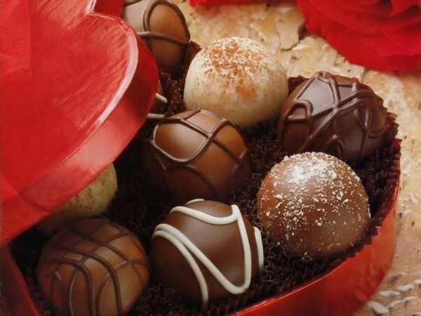 Bí quyết ăn chocolate thoải mái mà không sợ bị lên mụn