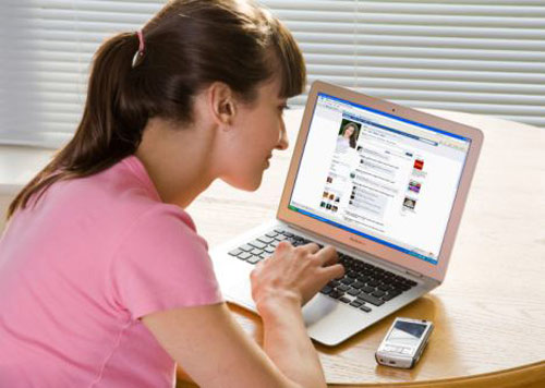 5 bí quyết để Facebook không phá hỏng cuộc sống của bạn